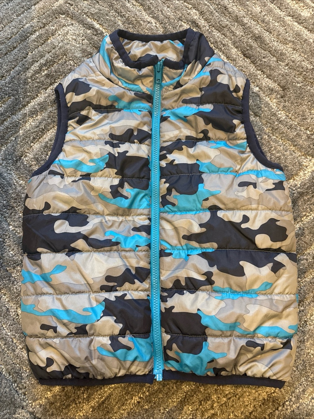 Gymboree Boys Navy Blue Camouflage Puffer Vest Jacket w/Pockets Size Small 5-6